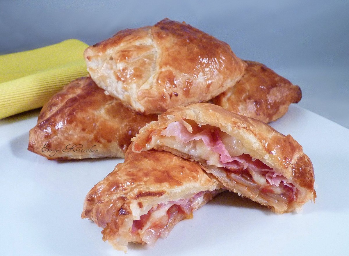 Cipolline Catanesi (сицилиански тарти с лук)