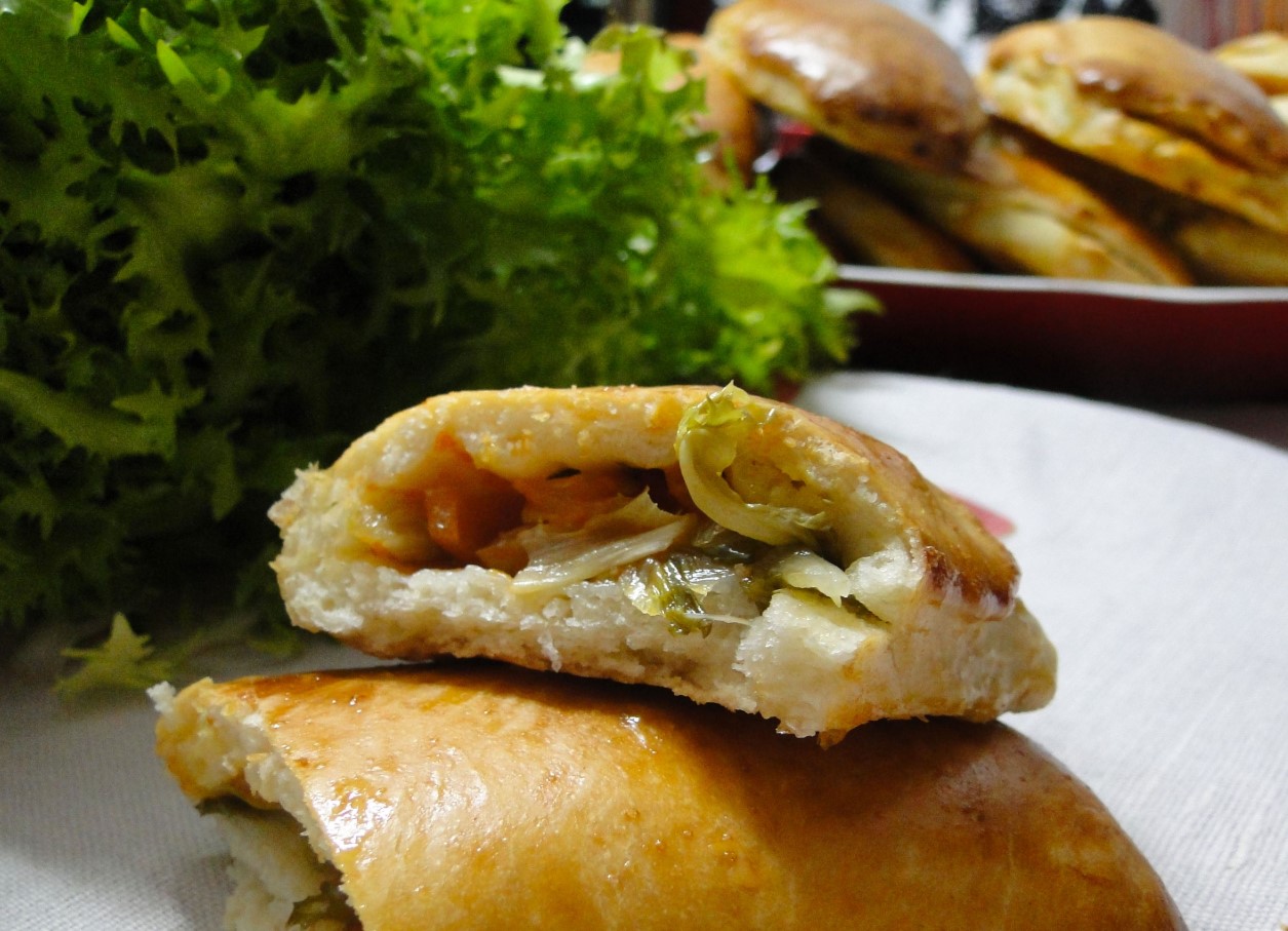 Pitoni Messinesi (сицилиански пържени калцоне)