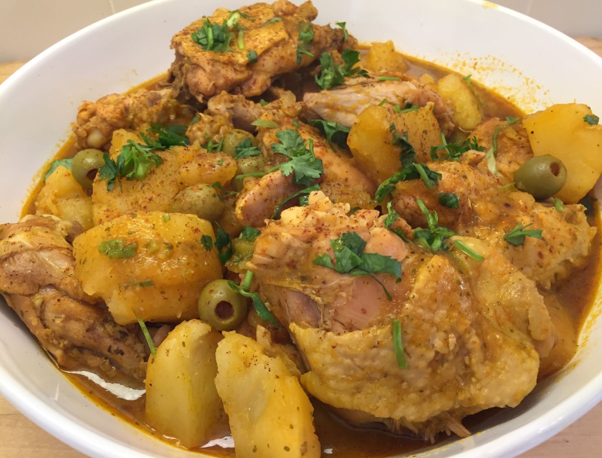 Pollo Guisado – сърдечно пуерториканско ястие с пилешко месо