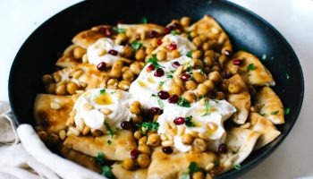 Обичайте вкусовете на Близкия Изток. Идеално за среща с близките.