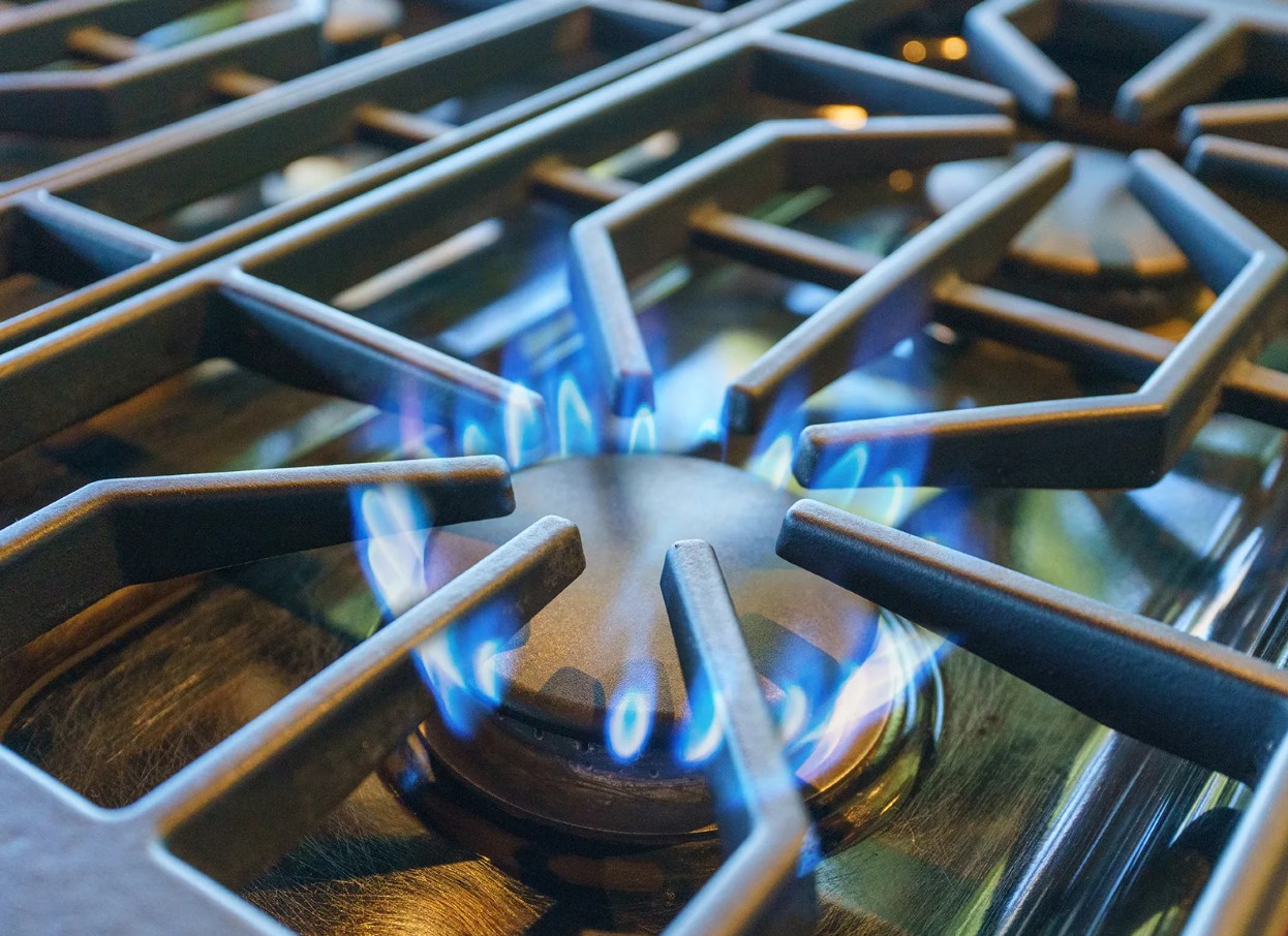 Мазнината сама се отлепя от решетката: аптечен продукт, който действа по-добре от всякакви химикали