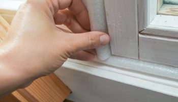 Секрет от кухненското чекмедже: как да се отървете от теченията без уплътнител и ремонт