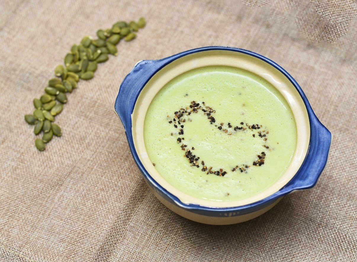 Мъжете и възрастните хора трябва да ги консумират често, защото са богати на цинк. Той укрепва костите и ставите и подобрява кръвообращението