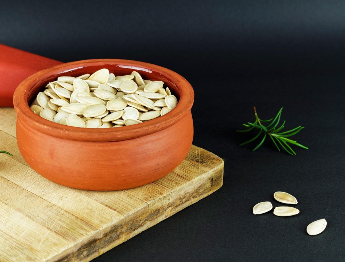 Мъжете и възрастните хора трябва да ги консумират често, защото са богати на цинк. Той укрепва костите и ставите и подобрява кръвообращението