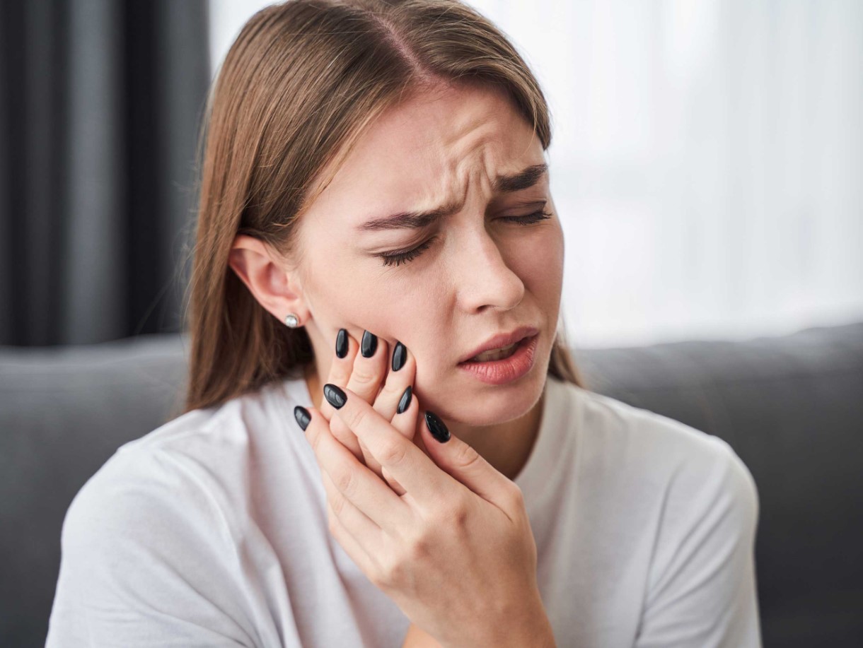 Вечерта ме хвана остра зъбна болка, а вкъщи нямаше обезболяващи – старият съвет на майка ми помогна.