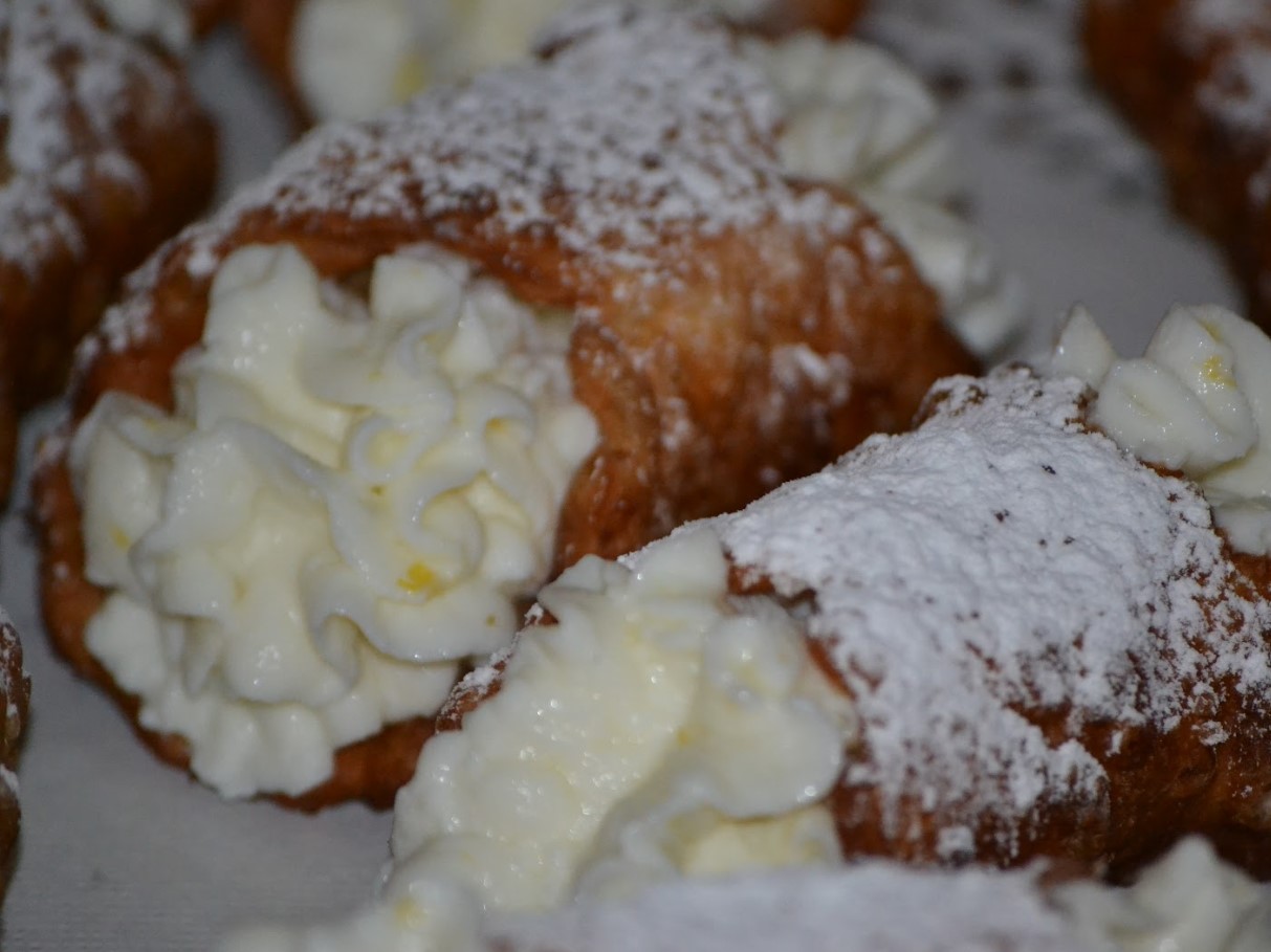 Сицилиански каноли с пълнеж от рикота