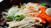 Корейски ориз с риба тон (Chamchi Deopbap): вкусно ястие, приготвено с минимални съставки за 10 минути